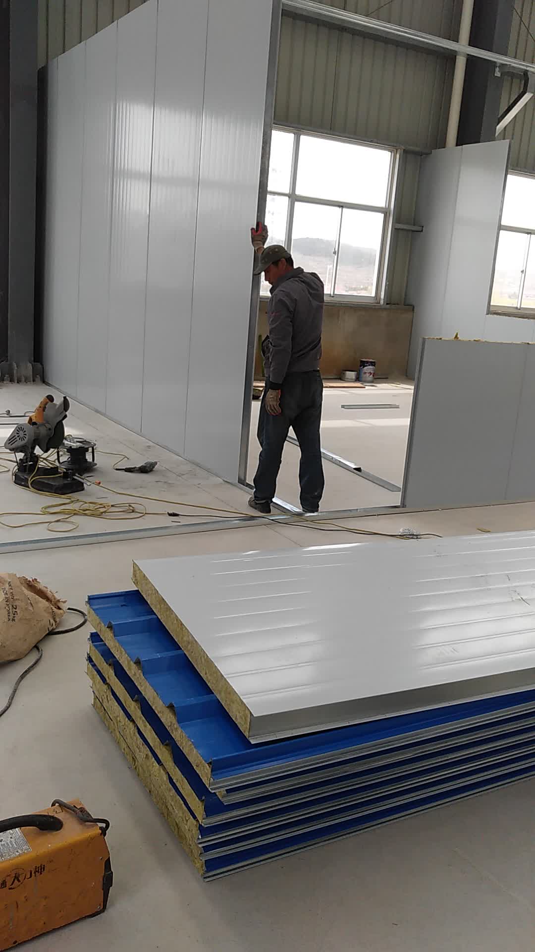 威海羊亭车间彩钢活动板房安装