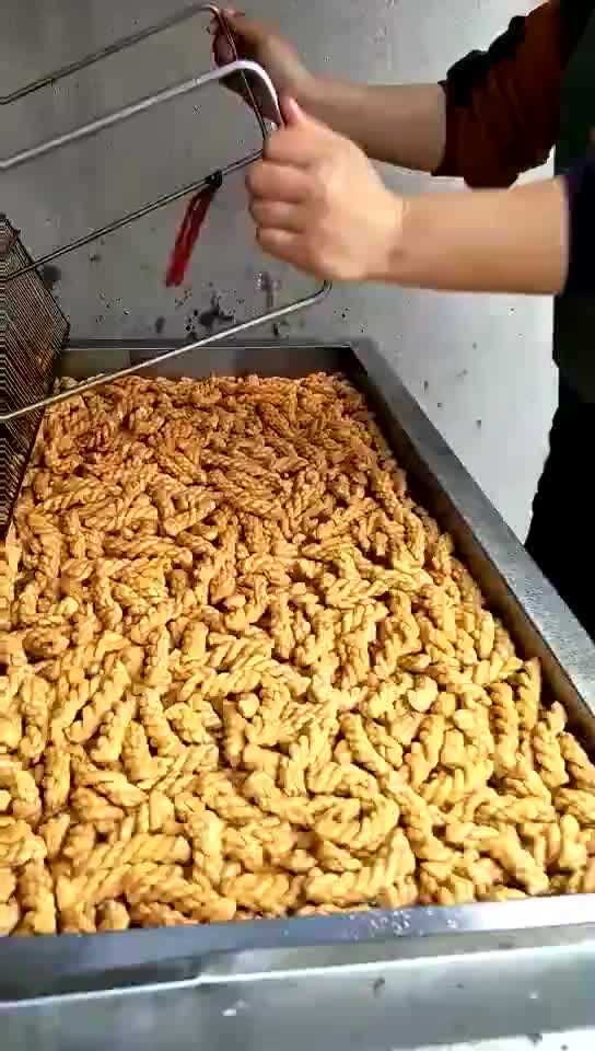 麻花油炸锅 商用油水分离型恒温用电油炸锅多少钱 油炸锅报价