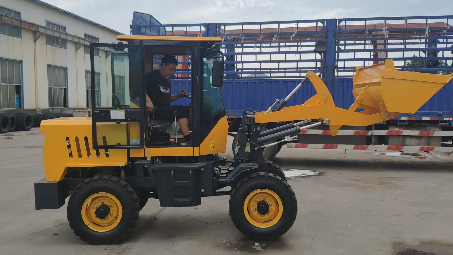 马可视频 行业专用设备 工程机械 土方机械 装载机/铲车 单缸25马力